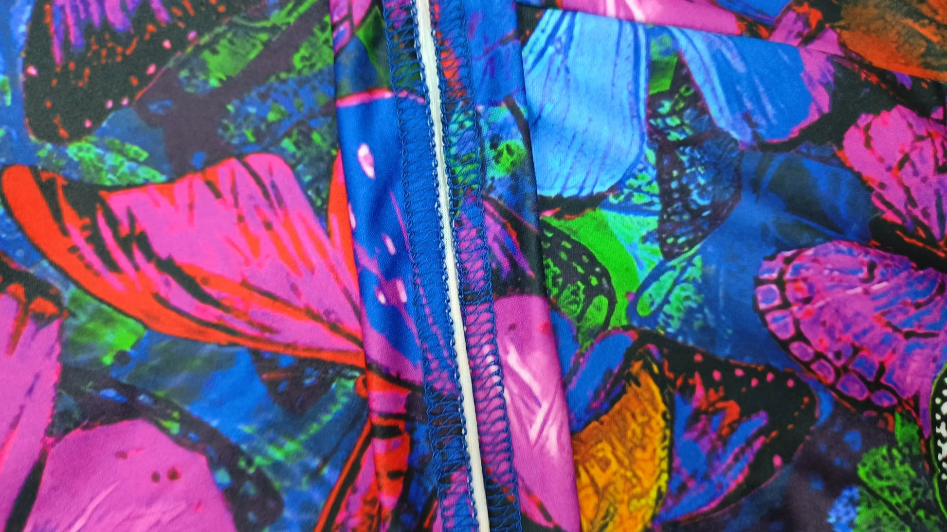 Plus Size Butterfly Print Slip Romper, Casual Sleeveless Pockets Romper, Women's Plus Size Clothing