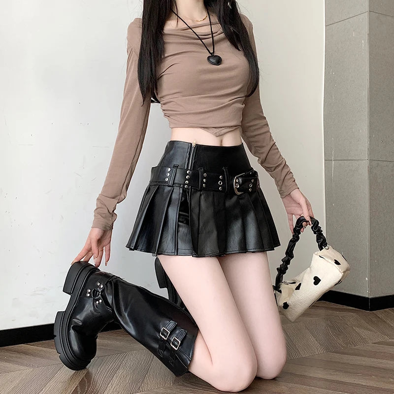 Women's Black Gothic A-line Pleated Leather Skirt Y2k Mini Shorts Skirts Harajuku Korean Emo Skirt 2000s Vintage Clothes Summer