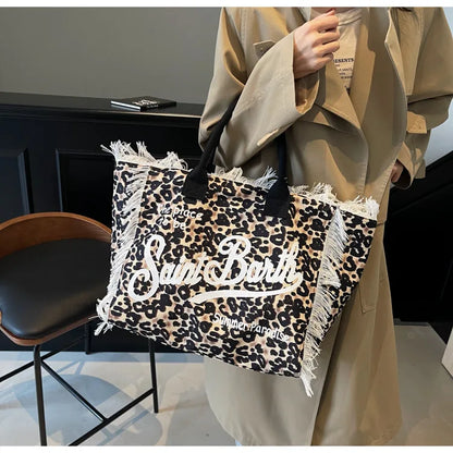 European and American Letters Tassel Canvas Bag Arge Capacity Handbags Travel Women Beach Tote Bag Fashion Casual Shopping Bags