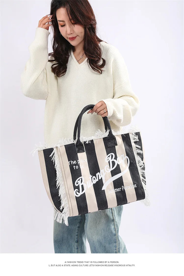 European and American Letters Tassel Canvas Bag Arge Capacity Handbags Travel Women Beach Tote Bag Fashion Casual Shopping Bags