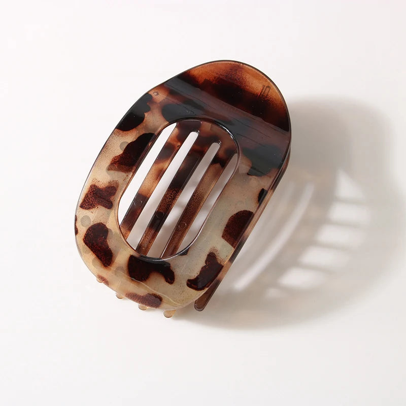 Fashion Oval Flat Hair Clips for Women New Design Leopard Large Flat Round Claw Clip French Concord Hair Clips Hair Accessories 131G-1PCS QBW