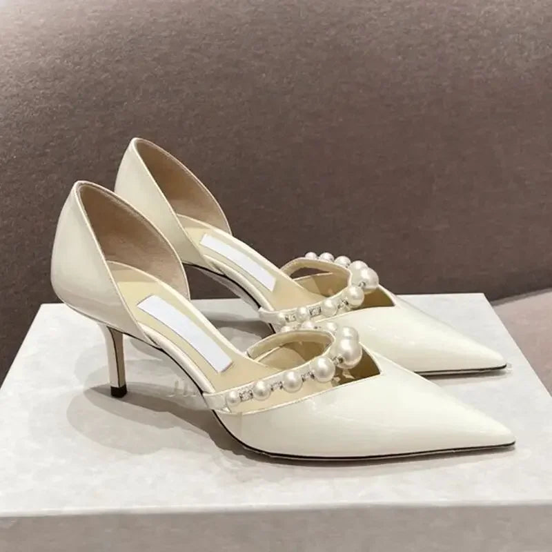 Spring/Summer New Pointed High Heels Hollow Fashion Banquet Pearl Hollow V-Mouth Women's Thin Heels Shallow Mouth Sandals