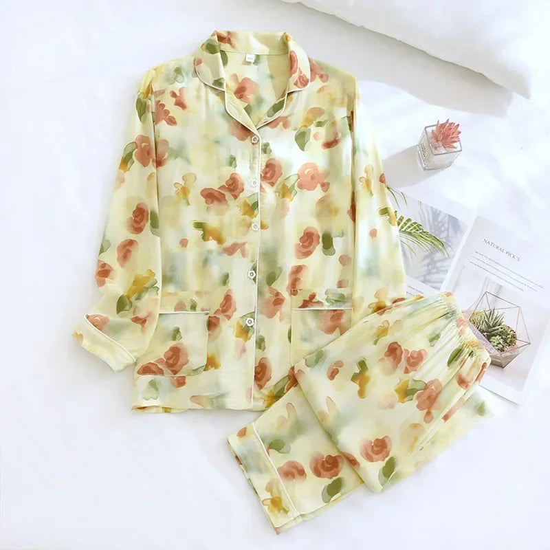 Spring and autumn ladies cute cartoon floral viscose fiber pajamas two-piece long-sleeved home service cotton summer thin shorts 012