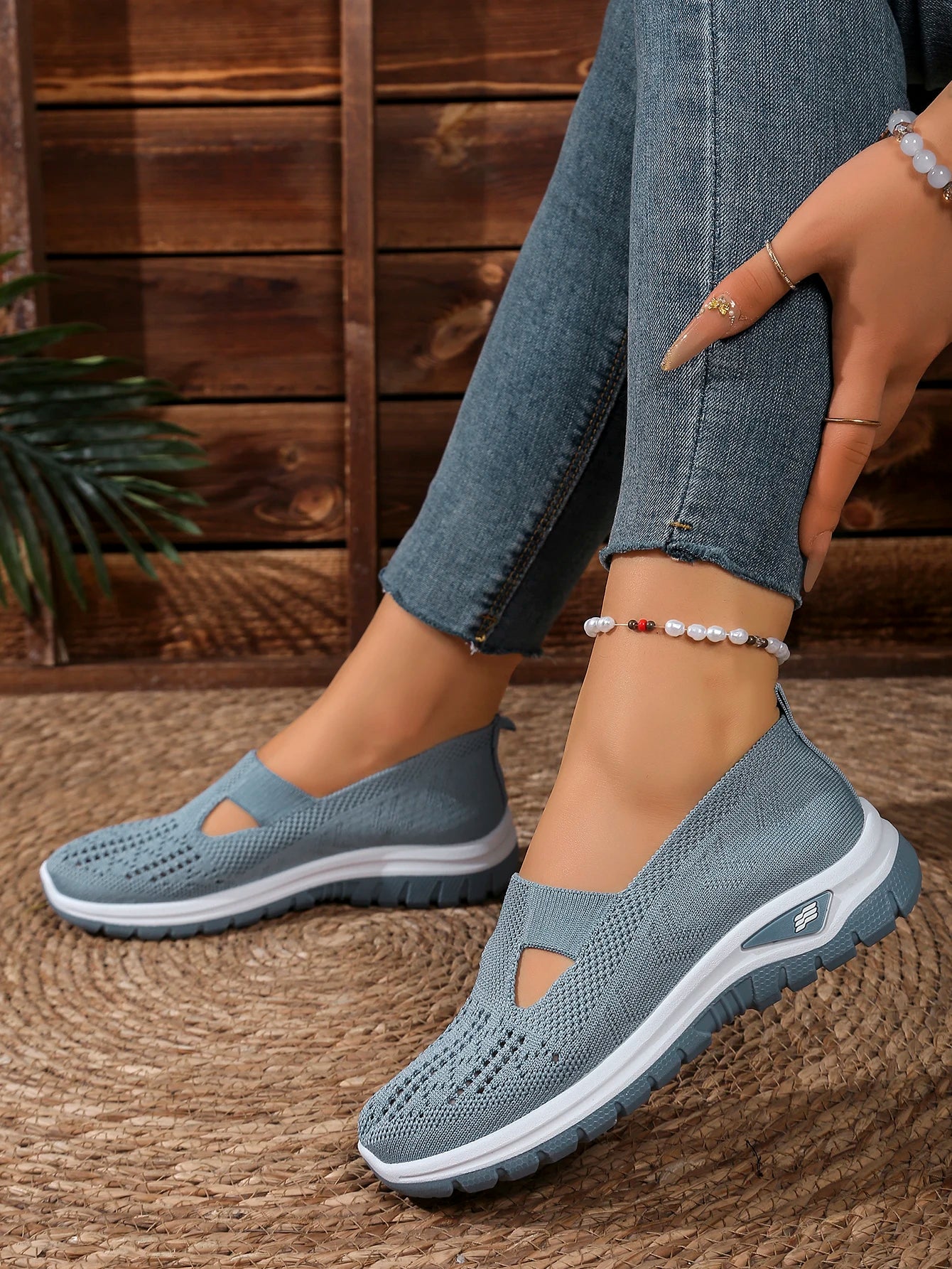 women's summer shoes - casual sneaker, Non-slip sole design, fly-woven upper is more skin-friendly sale shoes with free shipping