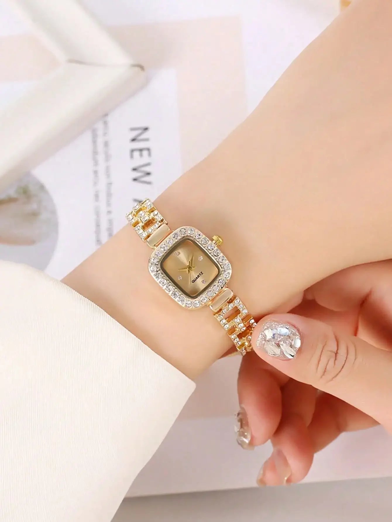 Fashion Square Women's Watches Brand Ladies Quartz Wristwatch Classic Silver Simple Femme Steel Band relogio feminino Gift