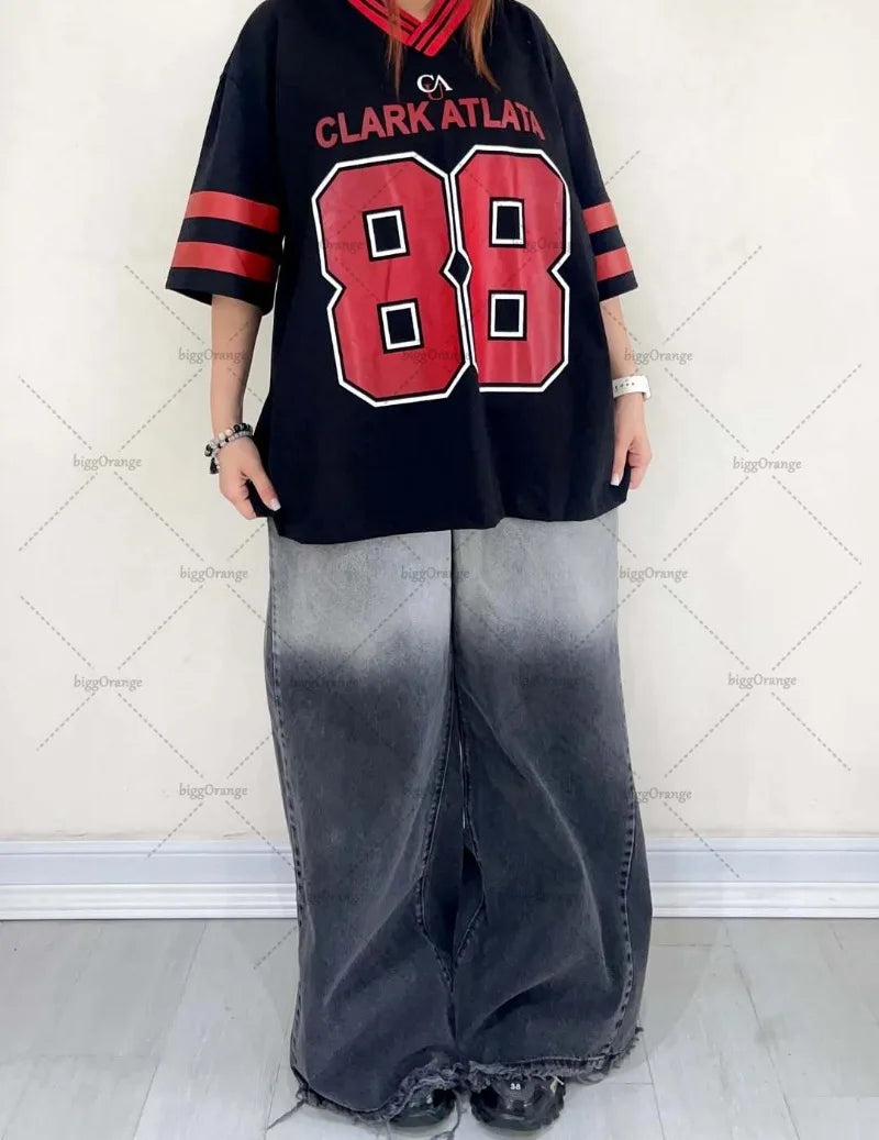 Y2K Harajuku Trendy Streetwear Top American Retro Digital Striped Print V-neck T-shirt Hip-hop Goth Casual Loose Jersey Women AA 1