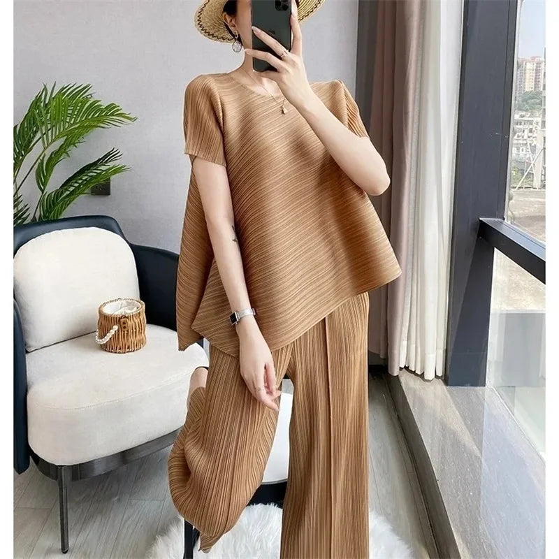 2025 Fold Fashion Summer Shirts Short-Sleeved T Shirt Women's Sleeveless Vest Waistcoat Tops Loose Blouse Shirt Tee Female khaki short sleeves One Size