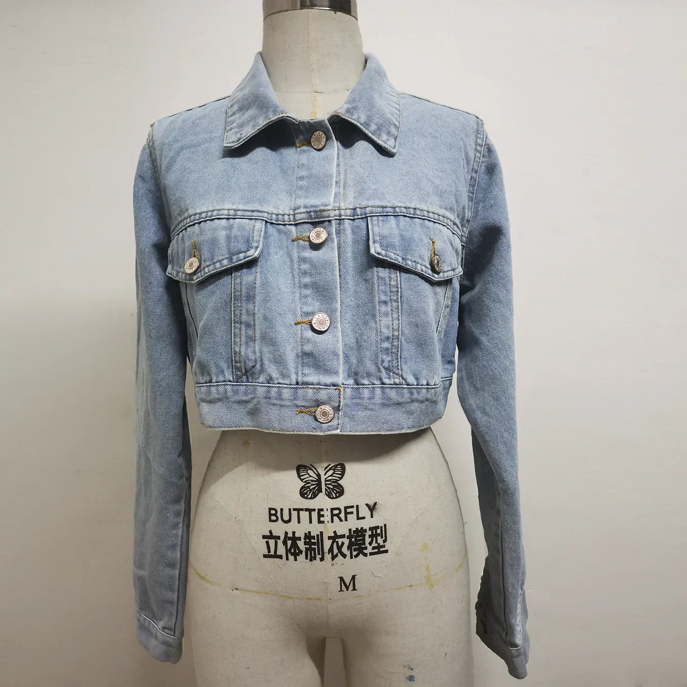 Women's Spring Denim Top with Stylish Lapel and Long Sleeves in Solid Color Individuality High-waisted, Cropped Denim Jacket