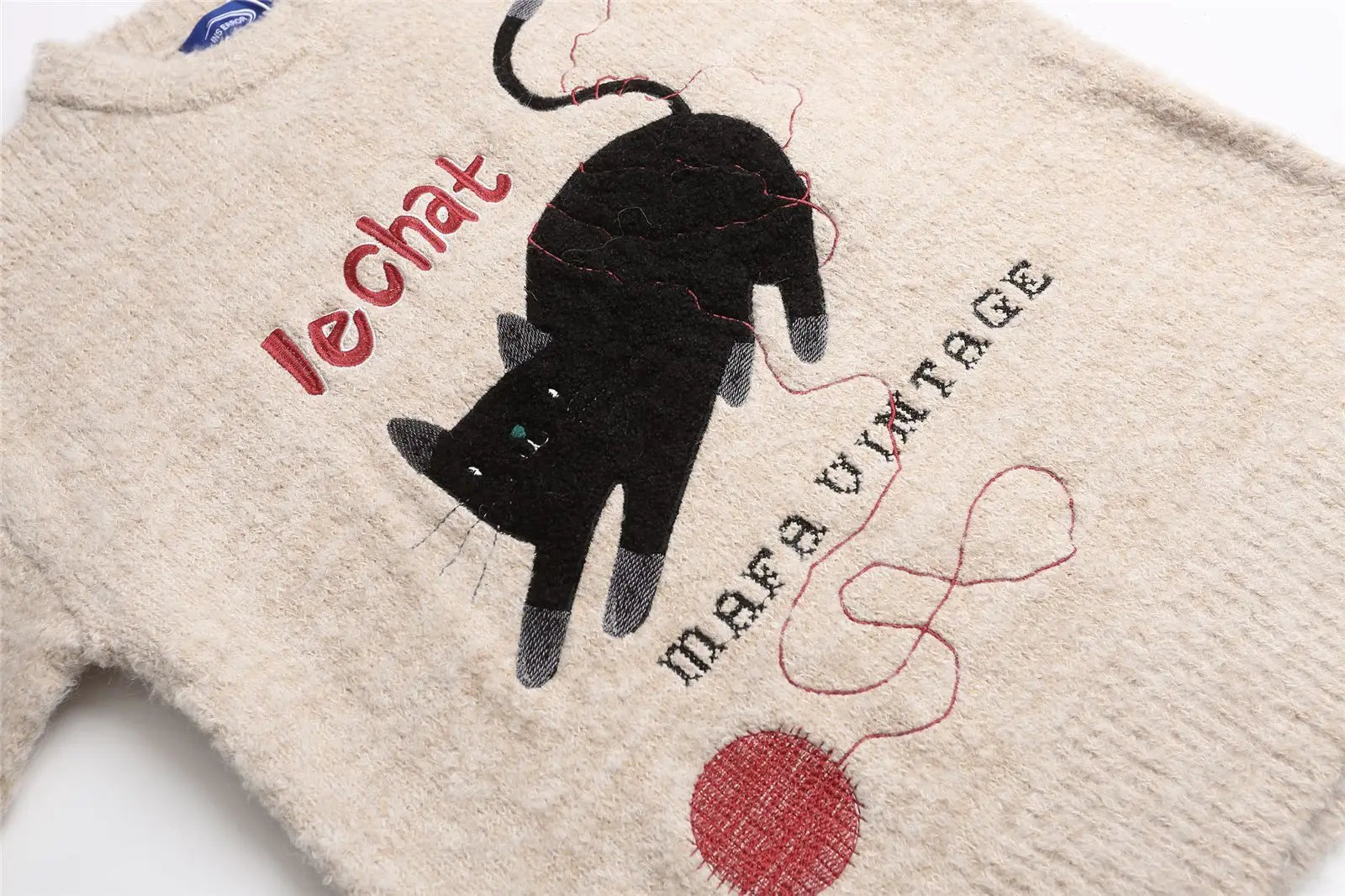 2025 Autumn and winter men's and women's American retro fun cute cat jacquard knitted sweater loose and lazy couple's top Badiee Stylez