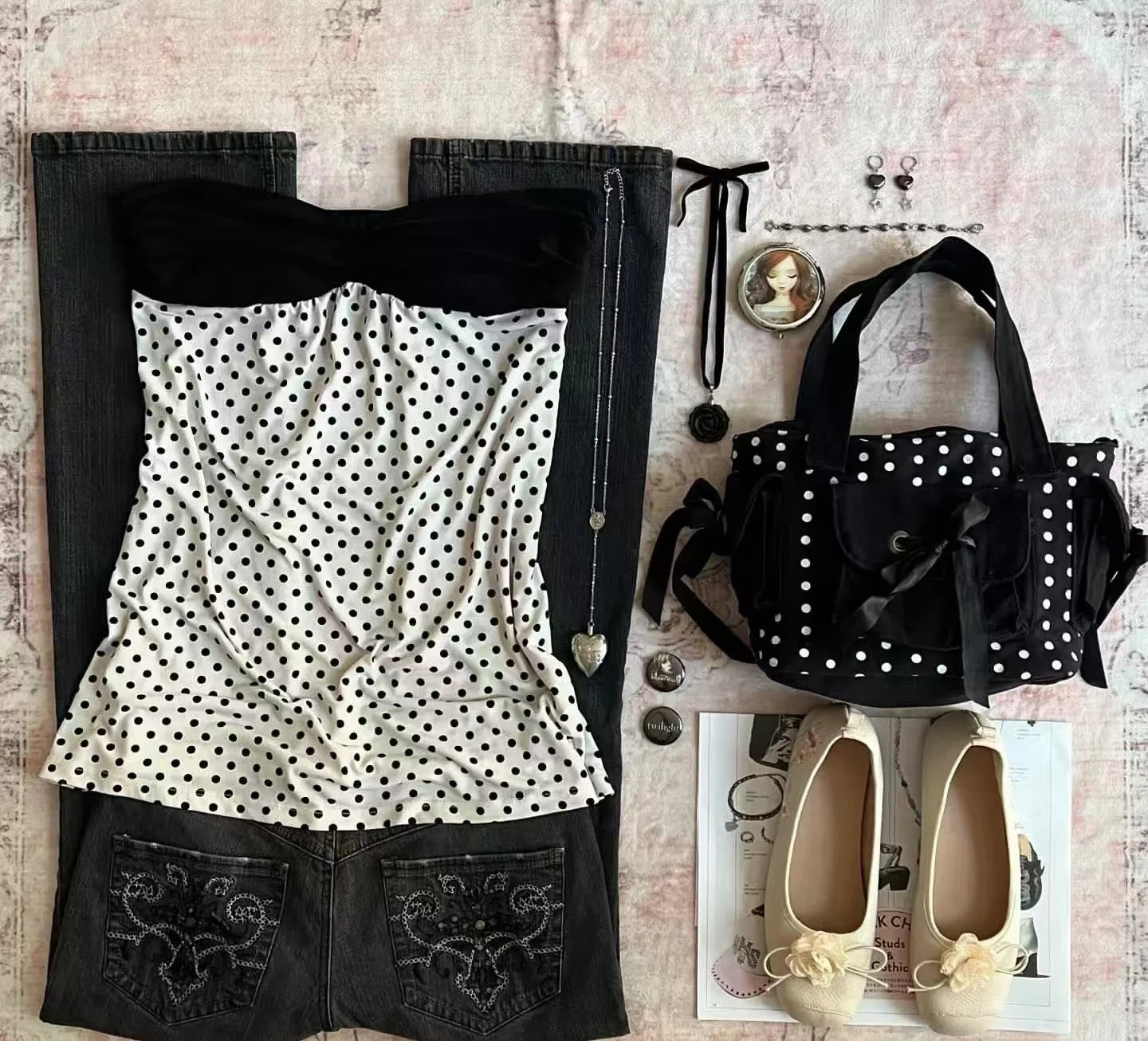 Punk Vintage 2000s Streetwear T shirts Women Clothes Gothic Slim Skulls Print Femme Tshirt Short sleeve Kpop Aesthetic Crop Tops Beige