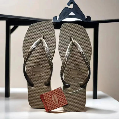 2025 Summer New Women's Square Toe Rubber Flip Flops Outdoor Beach Sandals Luxury Casual Slippers Size 35-42 Women's Shoes