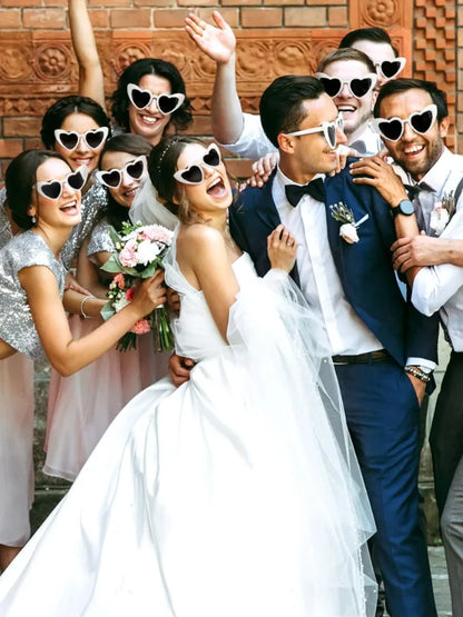 12-60Pcs Wedding Bridal Heart Shaped Sunglasses Party Favors Gift for Guests Bachelorette Hen Party Glasses Bridal Shower Decor