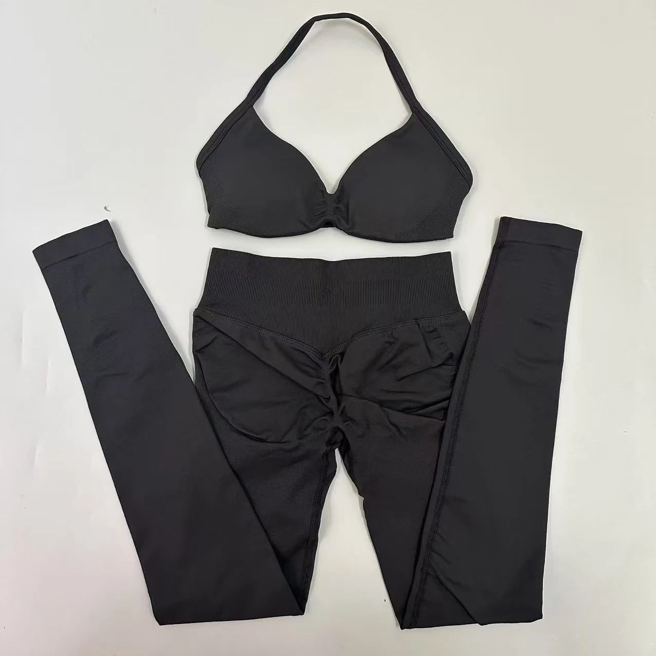 No Logo Seamless Yoga Set Women Workout Scrunch Leggings Set Strappy Halter Sports Bra Fitness Gym Clothing Workout Set 2 Pieces Badiee Stylez