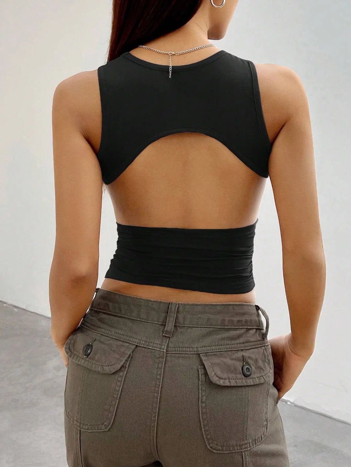 Fairyshely 2025 Sexy Female Sleeveless Bodycon Top Women Backless Short Vest Summer Lady Solid Off Shoulder Clud Crop Tops