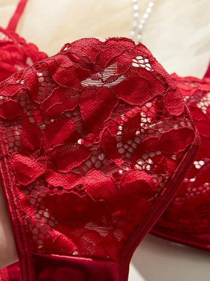 Ladies High-Quality Skin-Friendly Lace Trim Sexy Underwear Set Comfortable Feminine Innerwear Ensemble