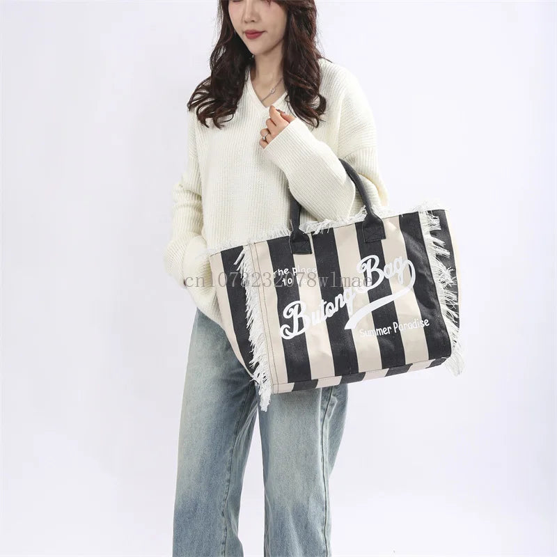 European and American Letters Tassel Canvas Bag Arge Capacity Handbags Travel Women Beach Tote Bag Fashion Casual Shopping Bags