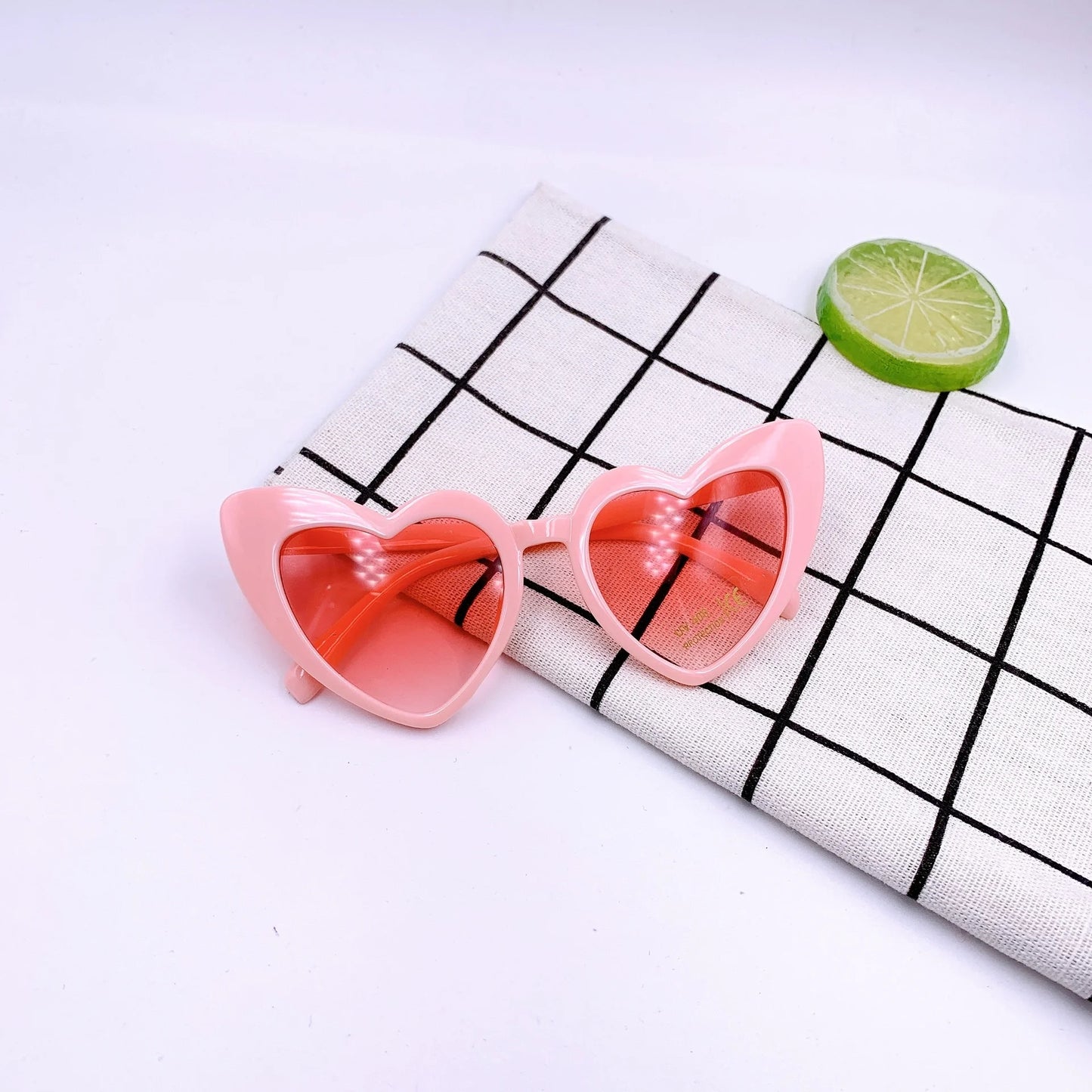 New Peach Heart Children's Frame Fashion Sunglasses Personality Boys and Girls Children's Glasses Sunglasses Outdoor Sunvisor Pink