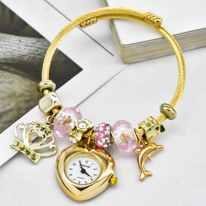 Women's Bracelet Watch Love With Stylish Decor Refined Round Quartz Watch Casual Elegance Golden-1