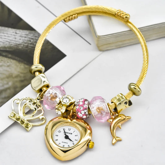 Women's Bracelet Watch Love With Stylish Decor Refined Round Quartz Watch Casual Elegance Golden-1