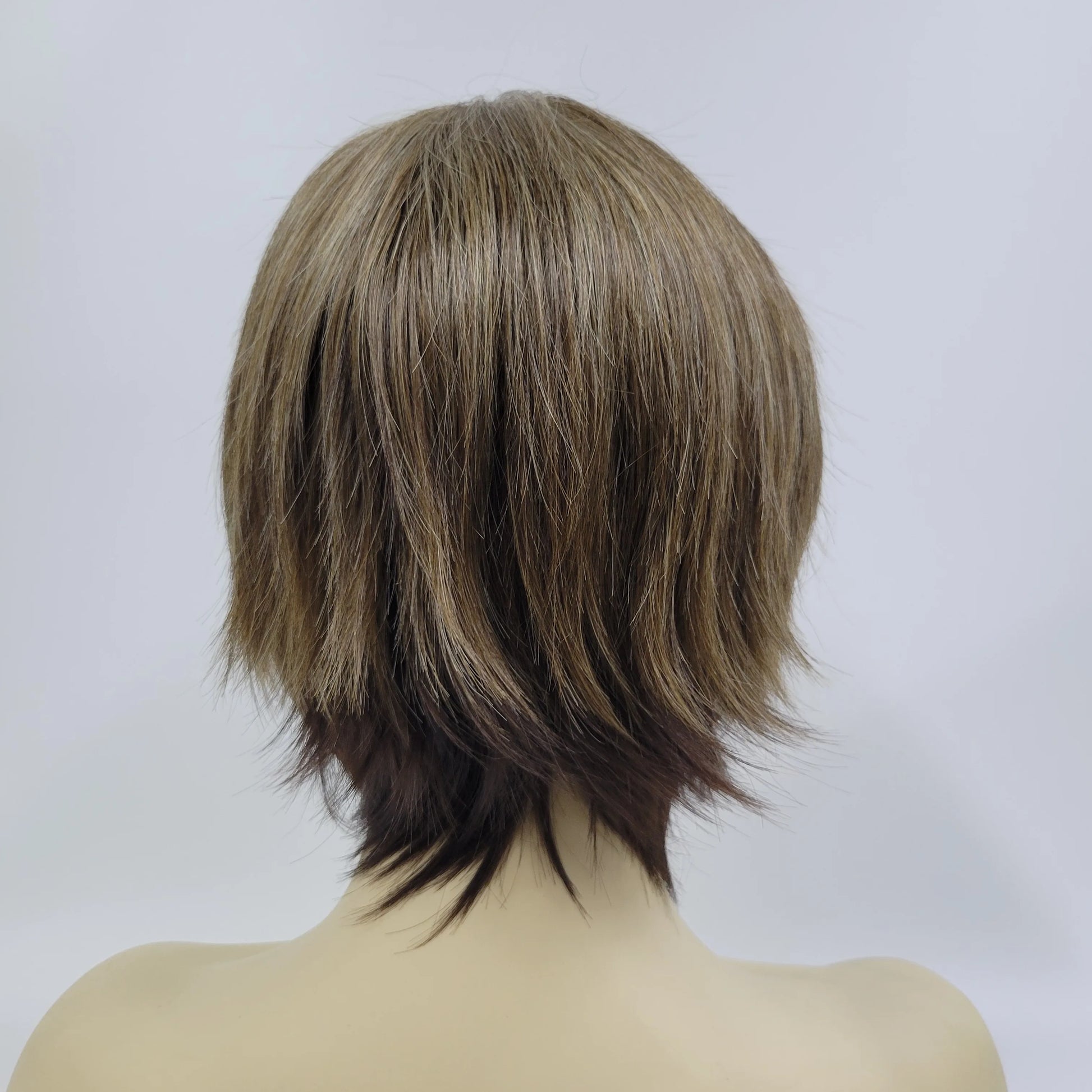 Women's Fashion Bob Hair Short Blonde Bob Wigs with Bangs Black Roots Straight Synthetic Ombre Hair Party Wig for Lady