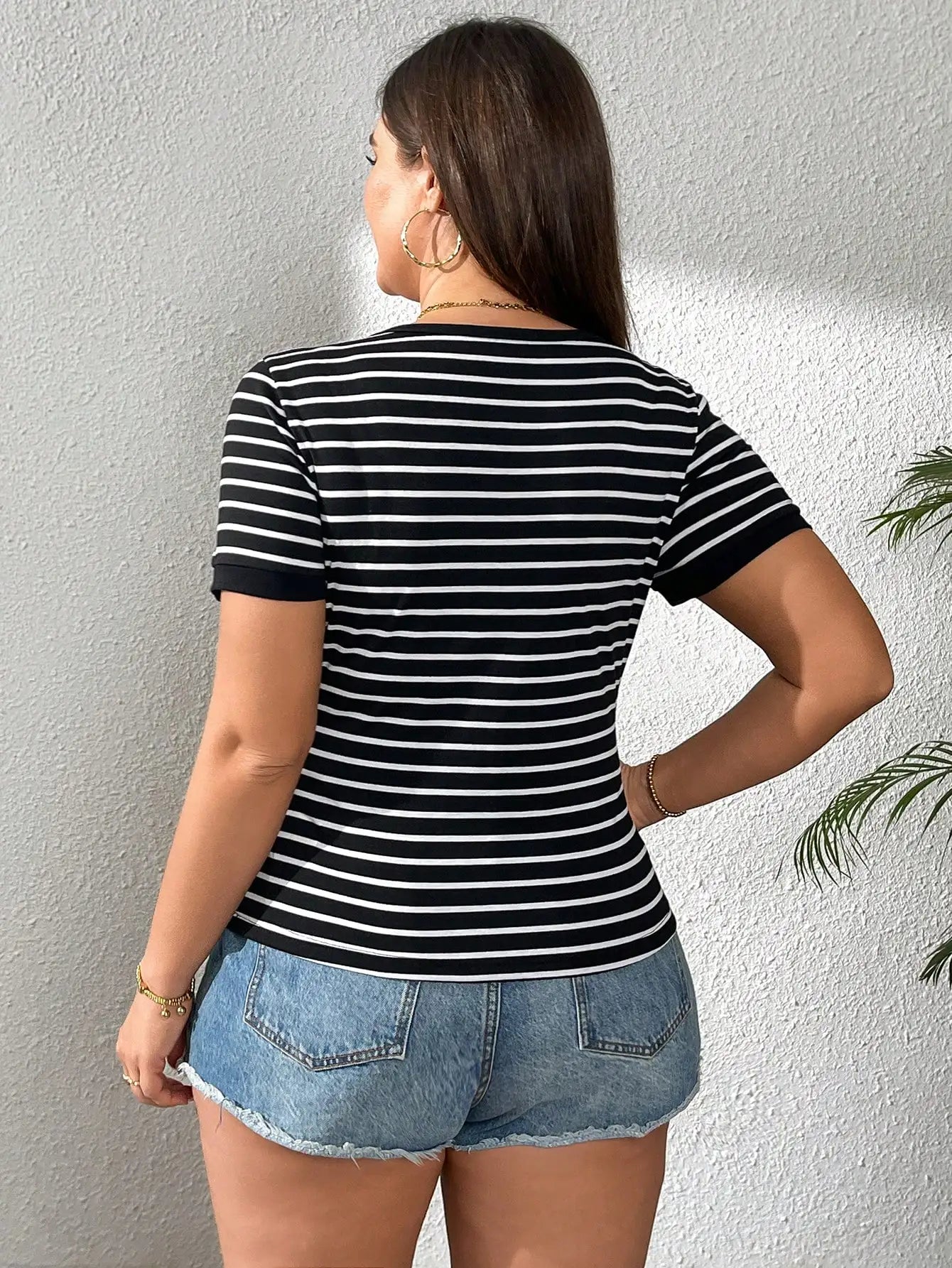 Hot sale leisure striped versatile comfortable F-neck plus size women's T-shirt