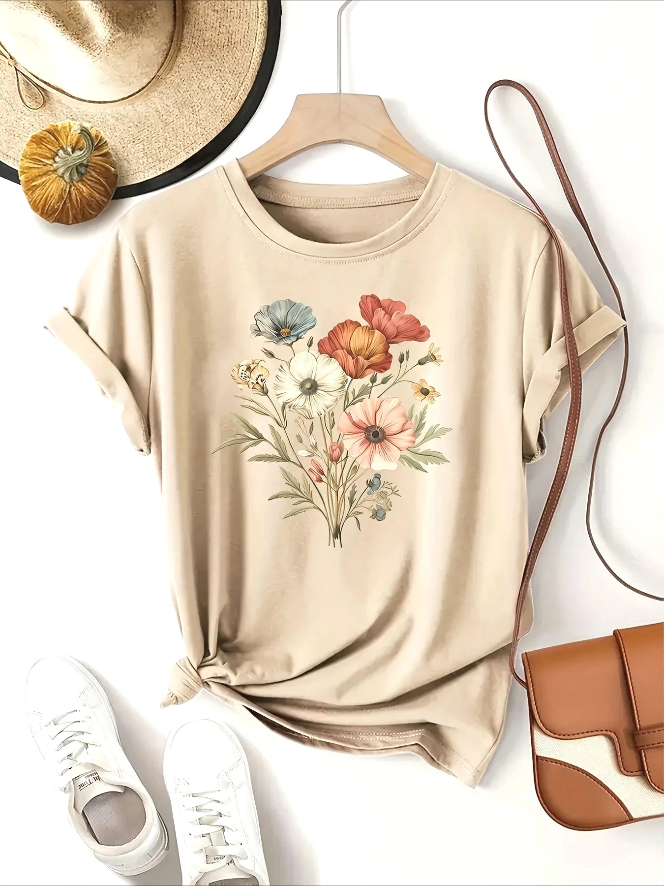 Floral Fashion Tee Breathable Women's Casual Fashion T-Shirt Crew Neck Short Sleeve Colorful Floral Women Fashion Summer Tee