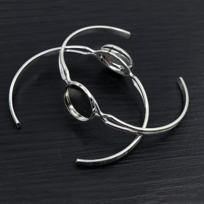 New High Quality 2pcs 16mm Silver Plated Children bracelet Cameo Bangle Base Bracelet Blank Setting Cabochon Cameo N6-28