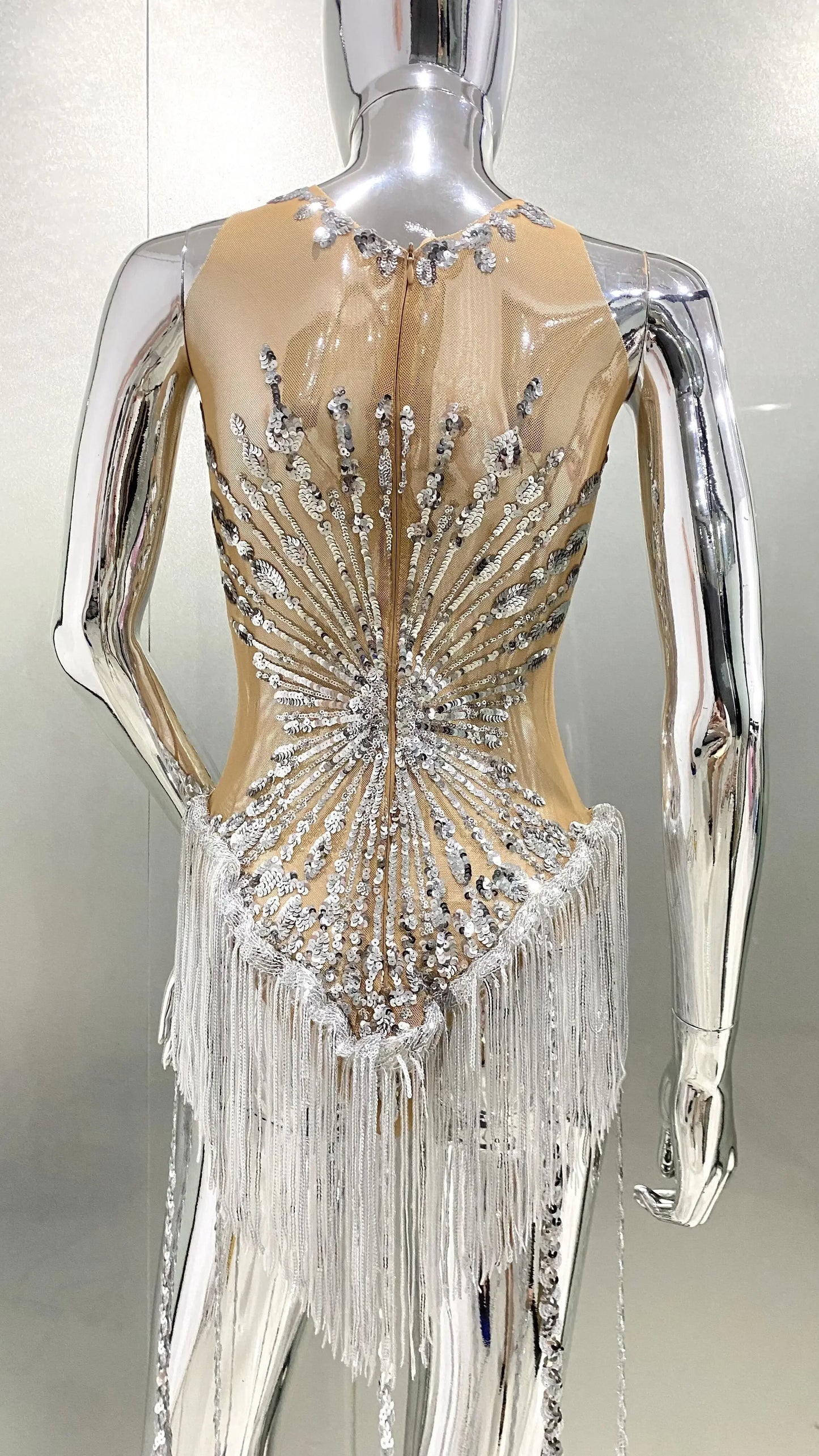 Sliver Sequins Shining Diamonds Long Tassel Sleeveless Mini Dress High Quality Evening Dress Woman Birthday Party Outfit