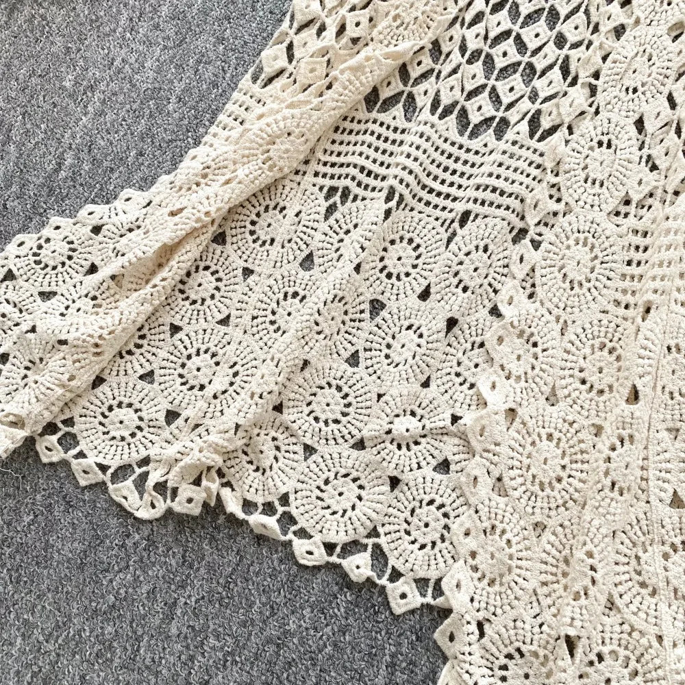 Women bohemian Sweet Knit cut out Hook flower hollow Cardigan Vintage Elegant Korean Fashion split Loose Coat Ins