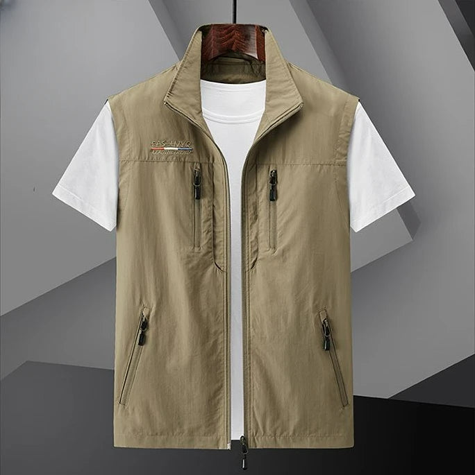 Men's Summer vest 2024 Thin Style Multi Pocket Waterproof Durable Large Size Casual Outdoor Travel Vest Men's Sleeveless Jacket