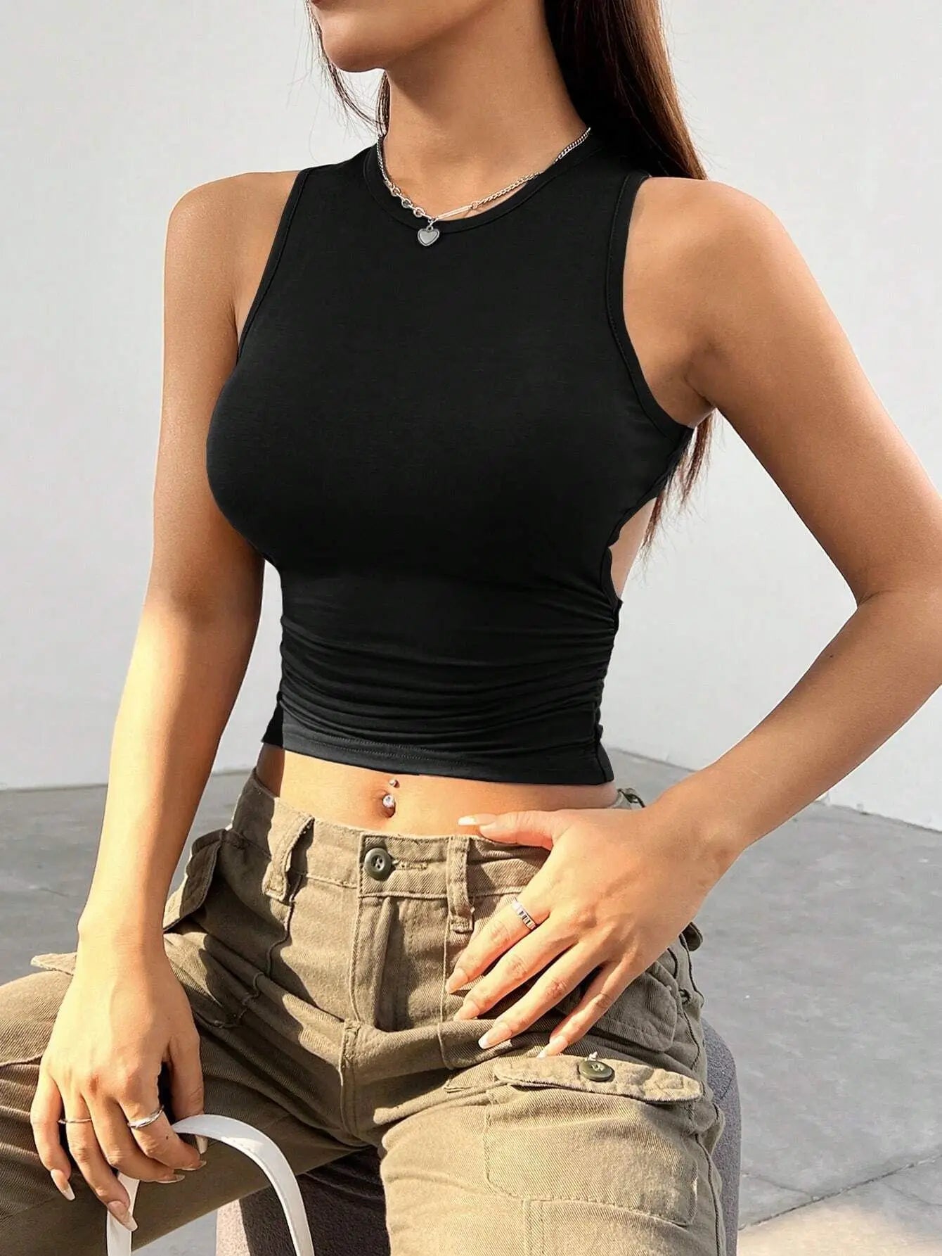 Fairyshely 2025 Sexy Female Sleeveless Bodycon Top Women Backless Short Vest Summer Lady Solid Off Shoulder Clud Crop Tops