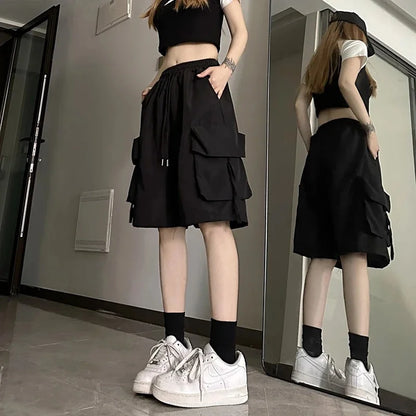 ZOKI Women High Waist Cargo Shorts American Style Streetwear Summer Wide Leg Pants Fashion Female Big Pocket Loose Shorts New Black