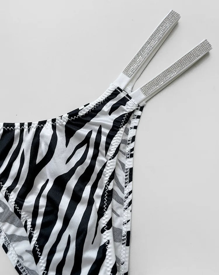 Sexy Panties Women Thongs Rhinestones Diamonds G-string Sports Thong Low Waist Shorts Briefs T-back Fitness S-XL