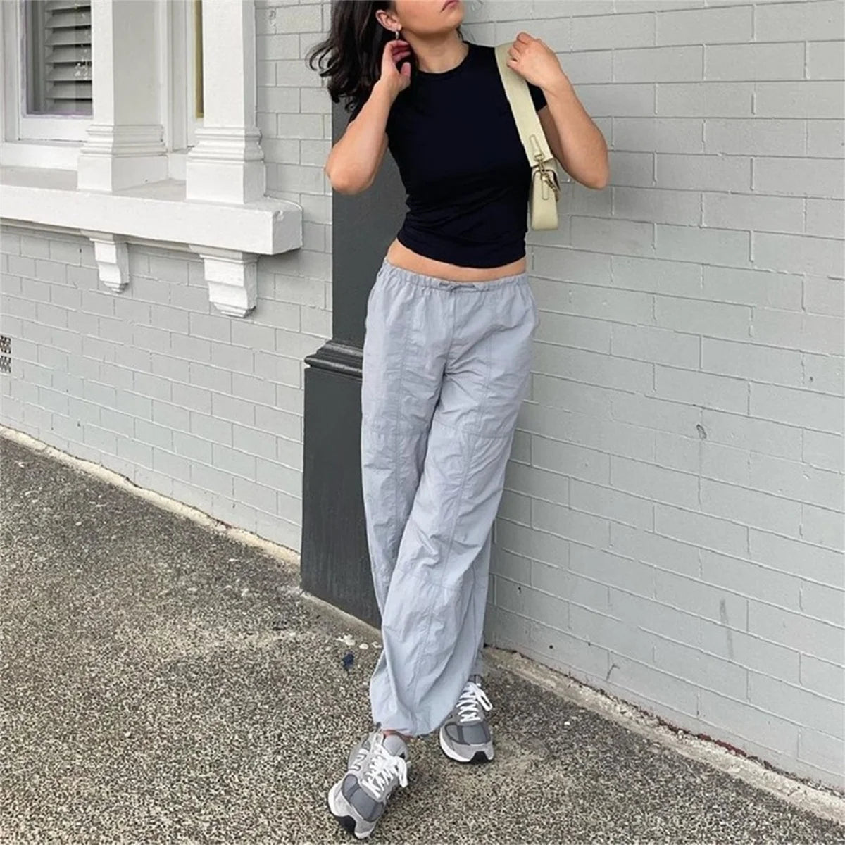 2025 Spring New Short Sleeve T-Shirt Women Solid Simple Casual Soft All-Match Hot Basic Crop Tops Tees Summer Fashion Slim Fit T