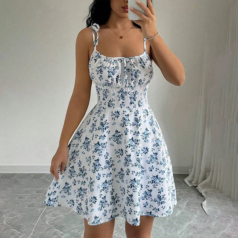 2025 new vacation style short summer French vacation temperament floral suspender dress short skirt women's clothing