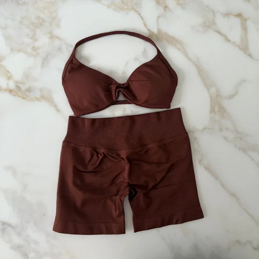 Impact Gym Set Women Two Piece Strappy Yoga Bra Top Workout Scrunch Shorts Suit Fitness Clothes Seamless Sportswear Workout Set Brown