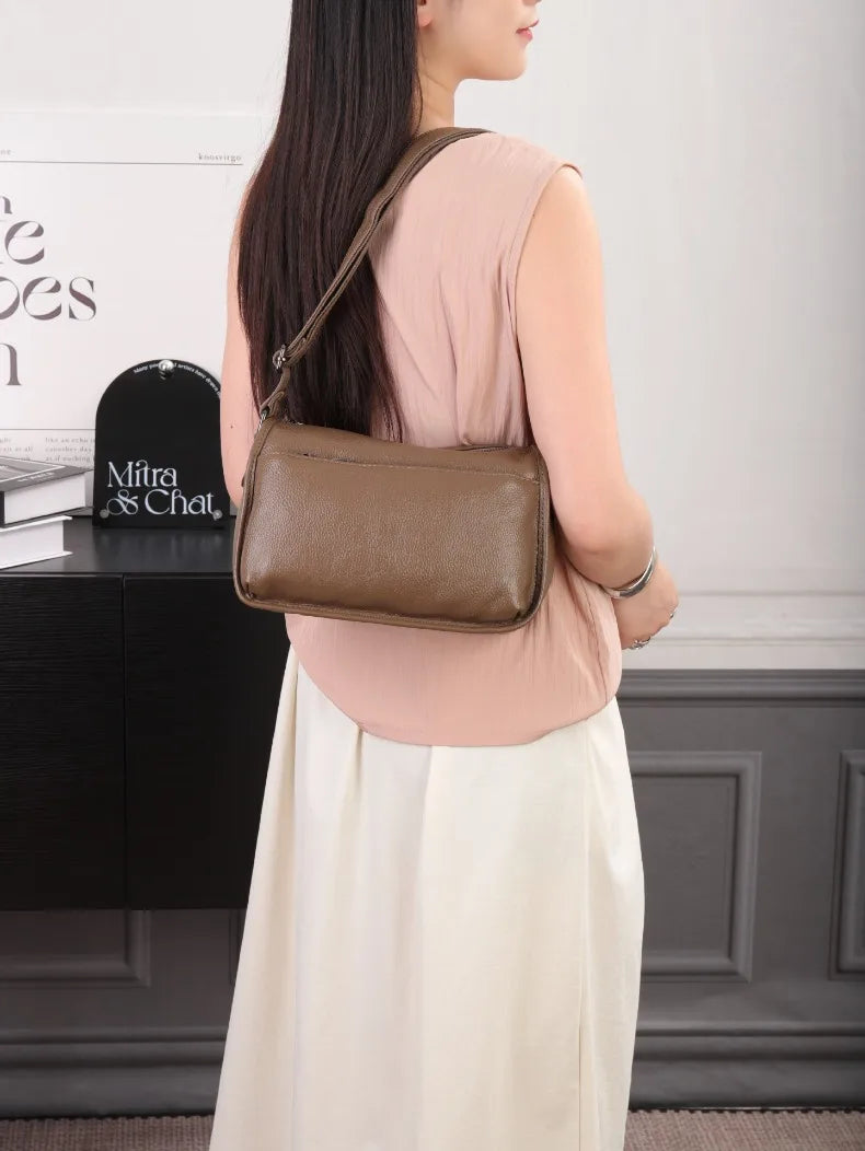 Women's Top-Grain Cowhide Leather Shoulder Bag Spacious Minimalist Crossbody for Effortless Commuting Tote with Adjustable Strap