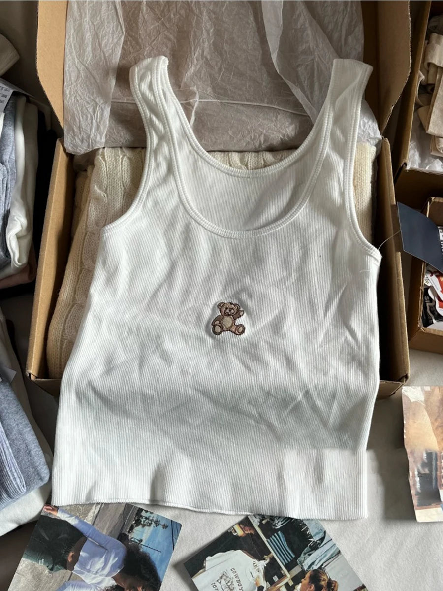 Cute Animal Embroidery Tank Tops Women Summer Lace Trim Cotton Sleeveless Camisole Vests Solid Vintage Sweet Slim Crop Top Y2k Bear-white One Size