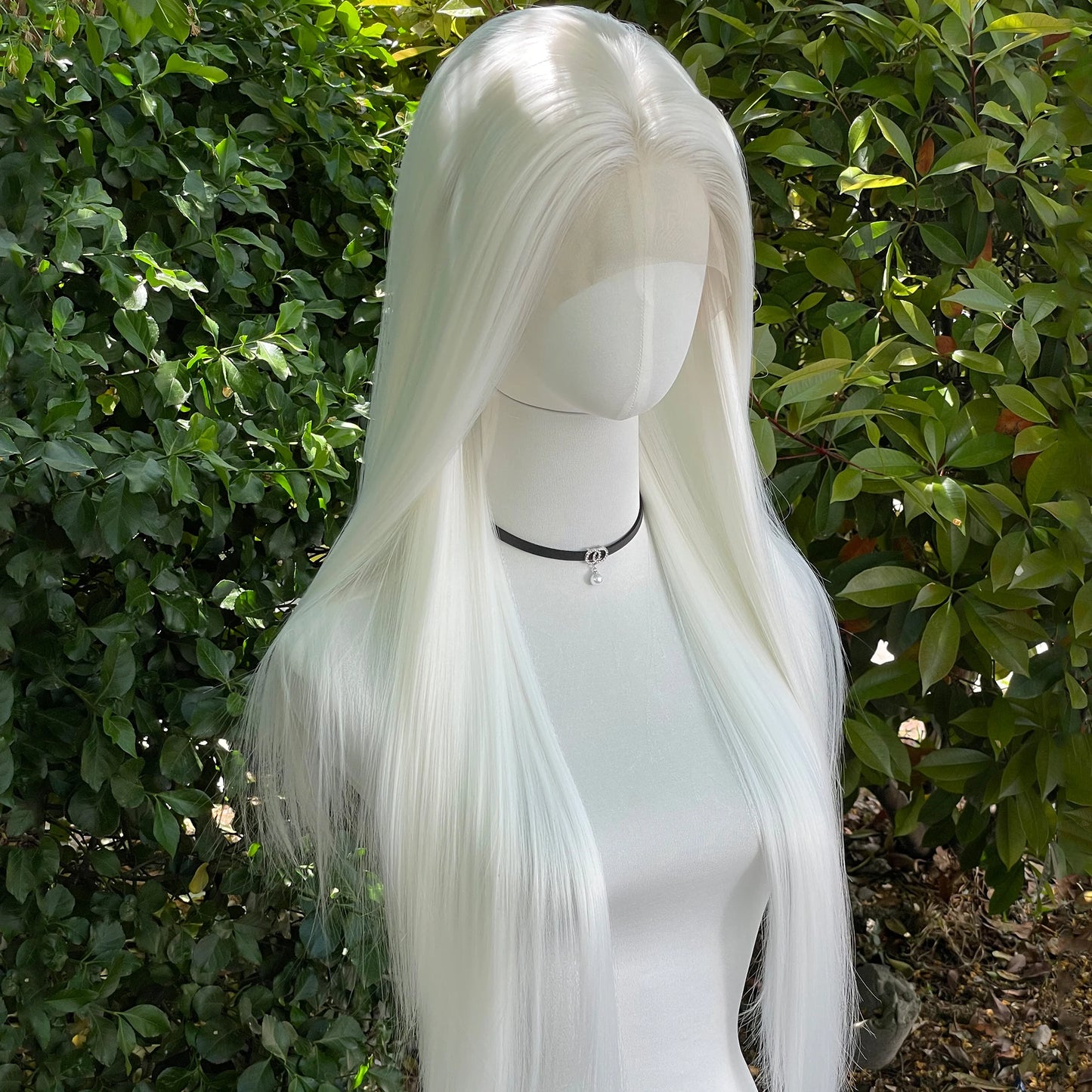 Elf Cosplay White 13x4 Lace Front Wigs for Women Synthetic 26 Inch Long Straight Free Part 150% Density Glueless Half Hand Tied