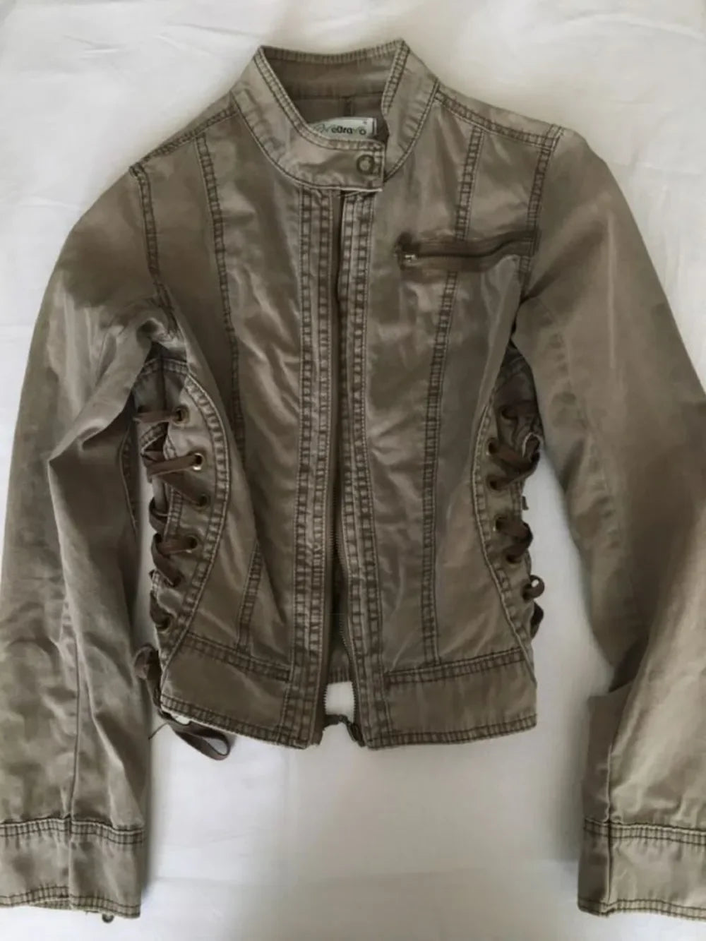 Streetwear Y2K Bomber Jacket Women Harajuku Stand Collar Zipper Jacket Gothic Army Green Motorcycle Jacket Slim Fit Denim Coat