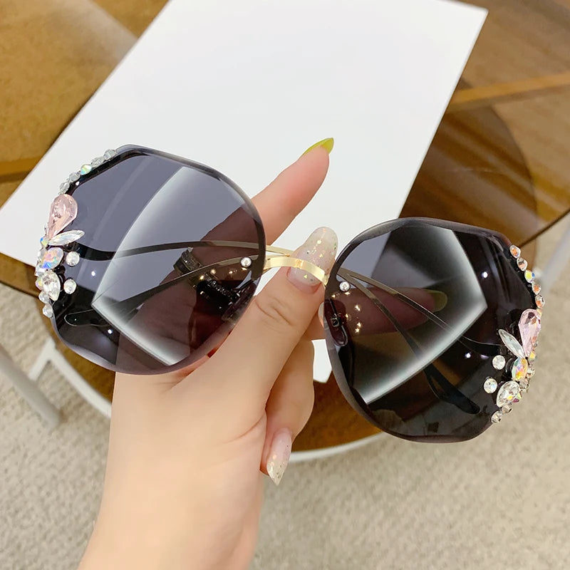 Women's New Diamond-encrusted Sunglasses Rimless Cut Edge Sunglasses Big Face Slimming Sunglasses Black