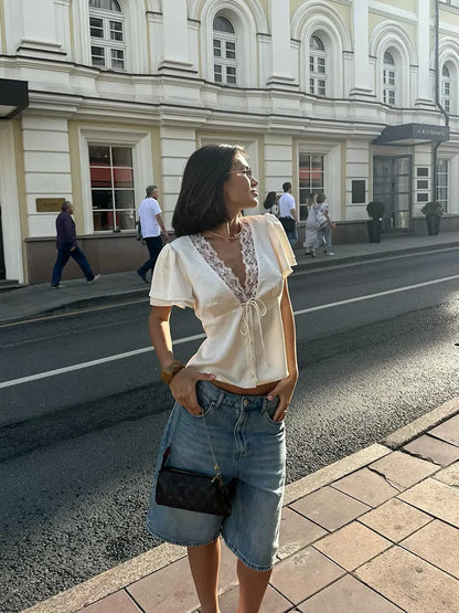 Lace Patchwork Short Sleeve Tops for Women V Neck Sheath Solid Tees Fashion Female Sexy Club T-shirts Elegant Casual