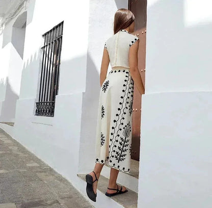 Elegant Women's Retro Printed Sleeveless Half High Neck Short Top With Vacation Style Two-piece Vestidos For Spring/summer 2024