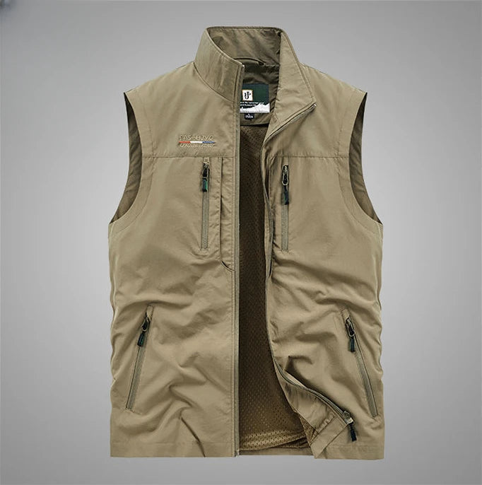 Men's Summer vest 2024 Thin Style Multi Pocket Waterproof Durable Large Size Casual Outdoor Travel Vest Men's Sleeveless Jacket