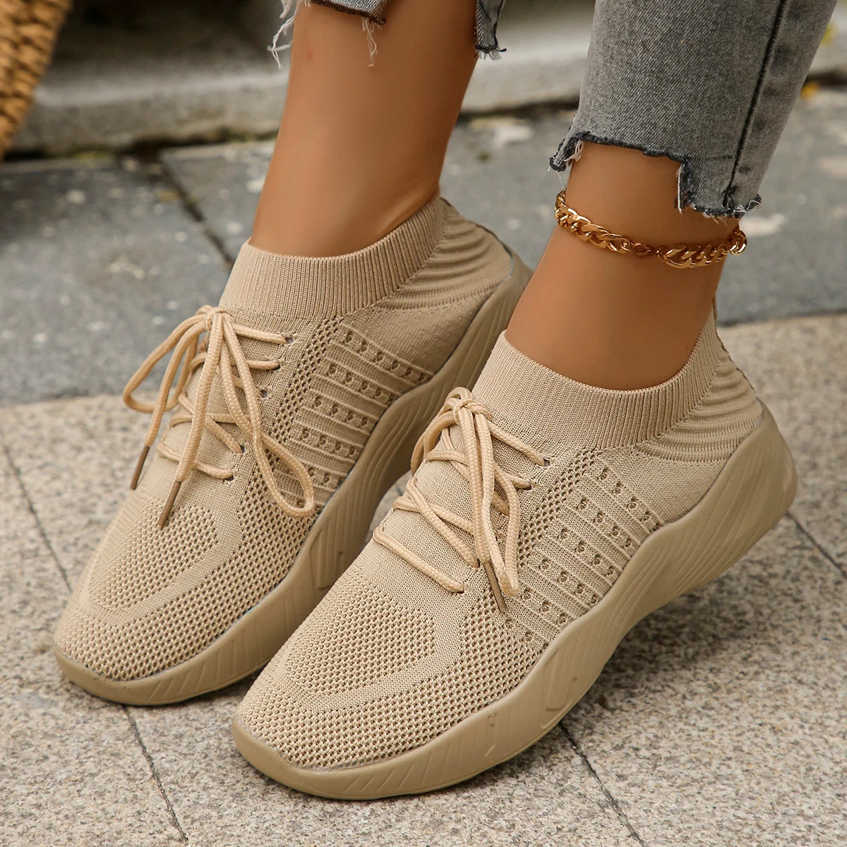 Women's Comfortable Breathable Knitted Sneakers Plus Size Low Cut Flat Casual Sports Shoes for Women 2024 Spring New Arrivals