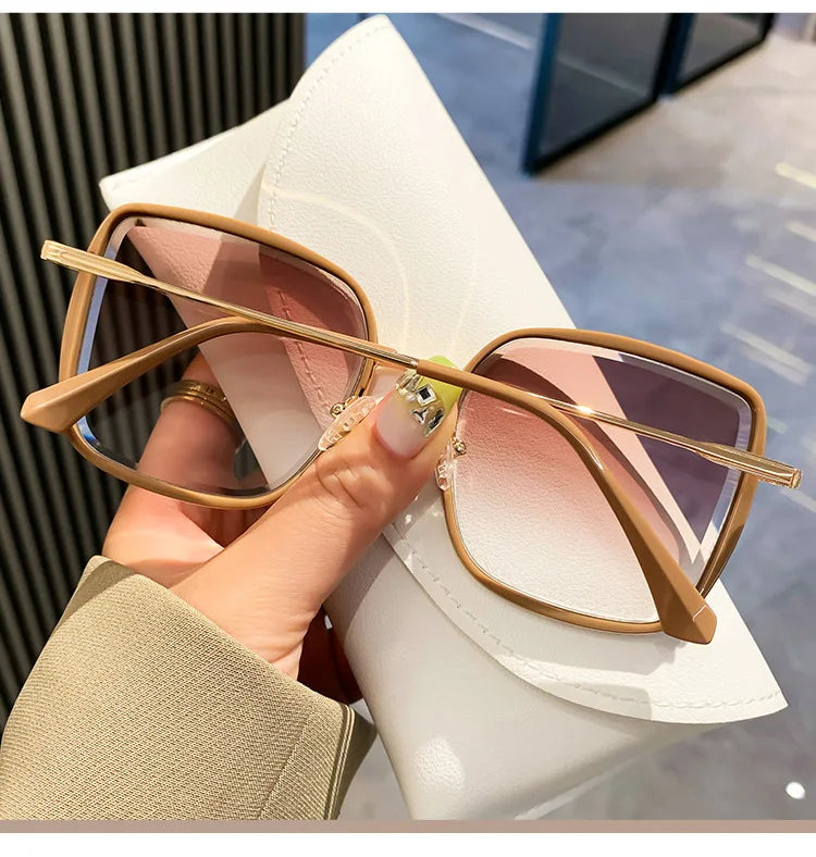 Fashion Square Sunglasses Women New Retro Decoration Glasses Men Leopard Blue Sun Glasses Gradient Shades UV400 Eyewear