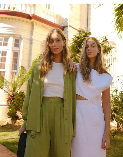 Summer New 100% Linen Sleeveless Crop Top Women's Loose Casual Solid Color Cute Tops Round Neck Minimalist Short T-Shirts