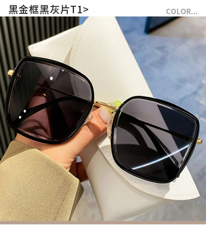 Fashion Square Sunglasses Women New Retro Decoration Glasses Men Leopard Blue Sun Glasses Gradient Shades UV400 Eyewear