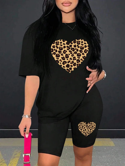 Leopard Heart Pattern Printing Shorts Sets Fashion Cartoon Women'S Two Piece Set Breathable Comfortable Short Sleeved Shorts Set Badiee Stylez