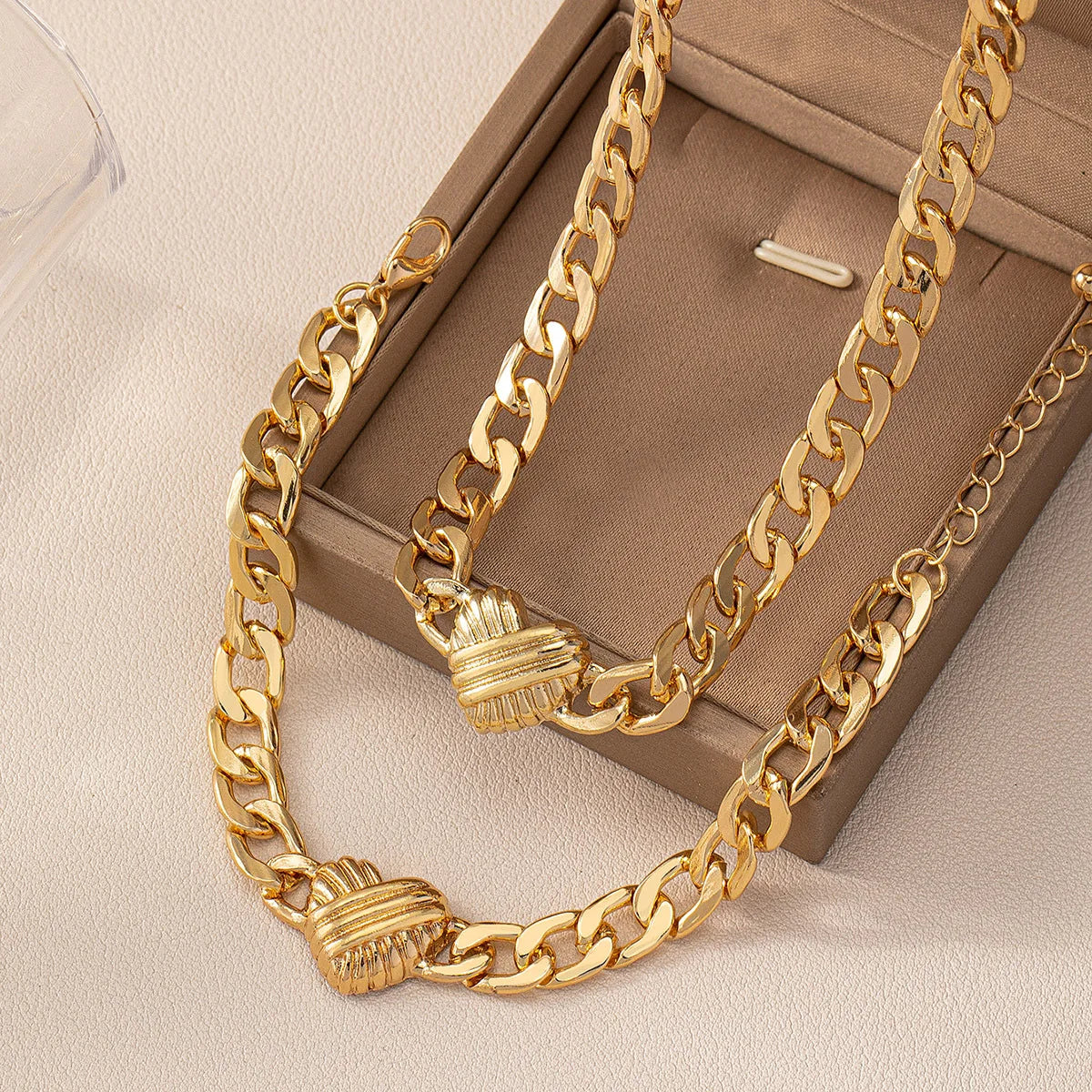 Minimalist Heart Shape Hollow Collarbone Chain Bracelet Set For Women Holiday Party Gift Fashion Jewelry CS009